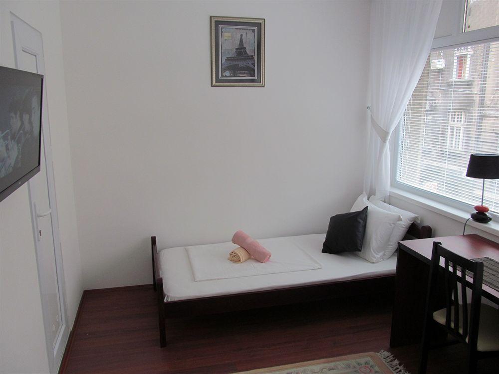 Downtown Apart Hotel Bane Belgrad Exterior foto